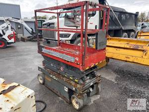 lot 172 image: 2019 Skyjack SJIII 3219 Electric Sc...