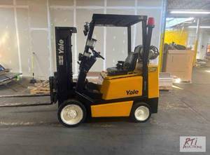 lot 176 image: Yale Forklift. 5,000lb lift capacit...