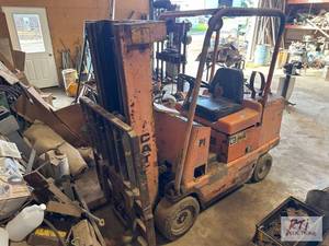 lot 178 image: Caterpillar T50B LP Forklift. SN 2...