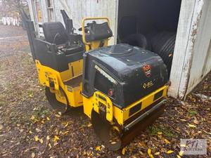 lot 183 image: Bomag BW900-50 double drum vibrator...