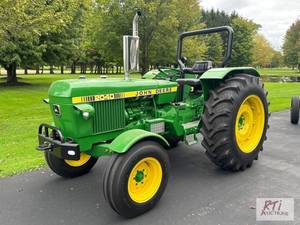 lot 200 image: Restored John Deere 2040 Tractor. S...