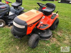 lot 271 image: Ariens lawn tractor with 42in deck,...