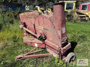 lot 317 image: Gehl FB1540 Forage Blower. SN 21490...