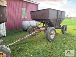 lot 327 image: 125 Bushel Gravity Wagon. Electric ...