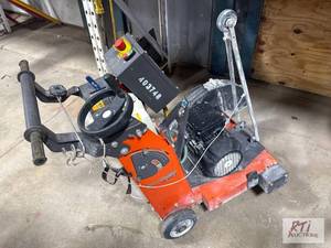 lot 474 image: Husqvarna FS600E Walk Behind Floor ...