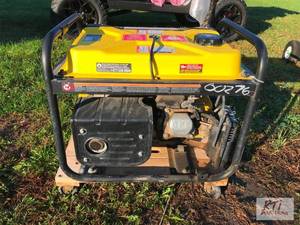 lot 531 image: Champion 4500 watt portable generat...