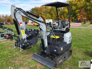 lot 4 image: ATS ME18 mini excavator with 16in d...