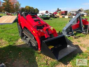 lot 16 image: Future FT-1050K mini tracked skid l...