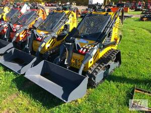 lot 46 image: Vorx NL360 tracked mini skid loader...