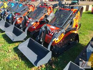 lot 64 image: Vorx NL360 tracked mini skid loader...