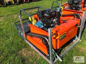 lot 80 image: LM1000Q remote controlled track bru...