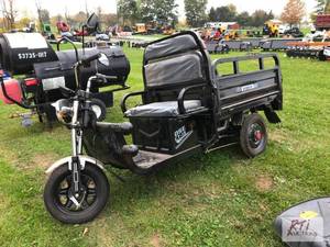 lot 86 image: OnShine CT-13 three wheeled electri...