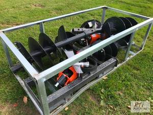 lot 110 image: 2X Wolverine hydraulic post hole di...