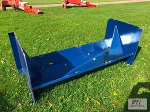 lot 122 image: 6ft snow pusher for skid loader. M...