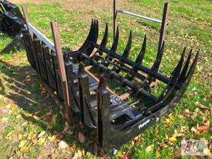 lot 137 image: Future 6ft hydraulic log grapple fo...