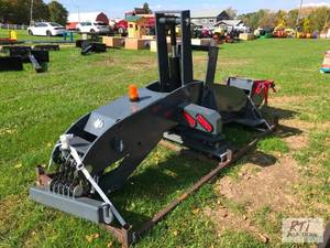 lot 140 image: Future fifth wheel hydraulic tow tr...