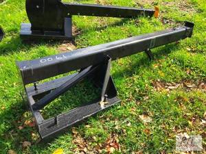 lot 146 image: Future telescopic boom pole with fo...