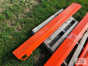 lot 161 image: Pair of 76in pallet fork extensions...