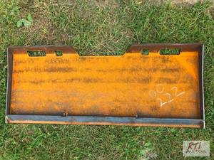lot 168 image: Solid skid loader mounting plate. ...