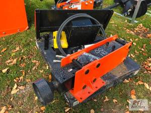 lot 220 image: Wolverine TD12 hydraulic post pound...