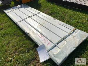 lot 254 image: 50x 9ft 10in x 37.5in white siding ...