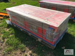 lot 264 image: (6) Future 78in x 78in x 24in steel...