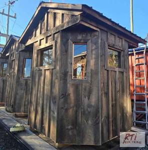 lot 333 image: 6 ft x 6 ft hunting shack. 8 window...
