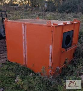 lot 341 image: Old Dominion leaf box. 8ft long X 6...