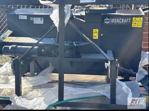 lot 376 image: New IronCraft 68in Snowblower. 3pt ...