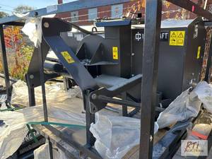 lot 378 image: New IronCraft 54in Snowblower. 3pt ...