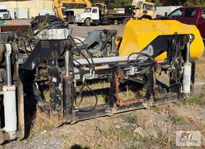 lot 398 image: JRB 106in Pipe Grapple Fork Attachm...