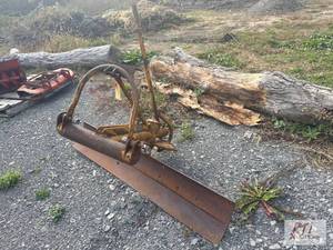 lot 418 image: Danuser GB 72in Back Blade. Adjusta...