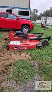 lot 421 image: Bush Hog 3008-2 Brush mower. 8-foot...
