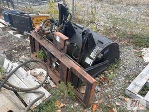 lot 444 image: 32 inch planer attachment. Standard...