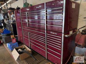 lot 561 image: Snap On triple bank roll cab tool c...