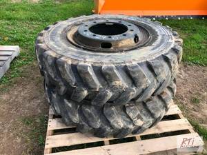 lot 588 image: (2) Camso 10-20 rubber tired excava...