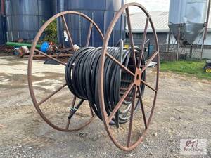lot 605 image: Hose Reel with approximately 100ft ...