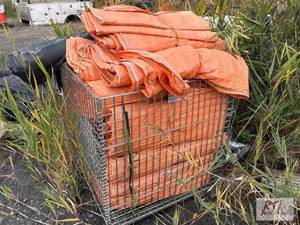 lot 613 image: Approximately 20 Concrete Blankets....