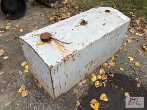 lot 669 image: 55 Gallon Fuel Tank. Located in Nia...
