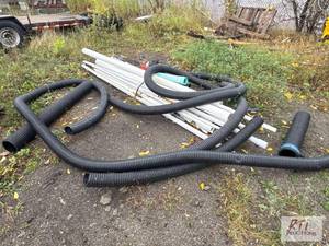 lot 723 image: Lot of assorted PVC and tile. (Lot ...
