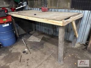 lot 728 image: Wooden table, 4ft x 8ft. (Lot 32) L...