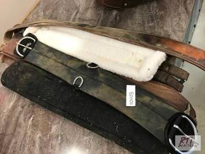 lot 757 image: Lot of girths, various sizes. Item ...