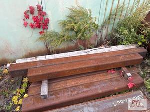lot 790 image: (2) Sections of steel square tube, ...