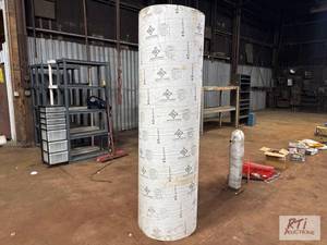 lot 809 image: Concrete form tube. (Lot 15) Locate...